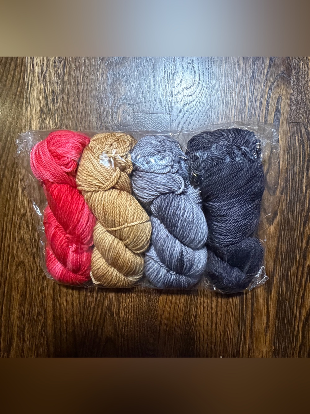 4 Skeins Spargur Yarn Co. Hand Dyed Super Wash Yarn 100% Merino Wool 724 Yards